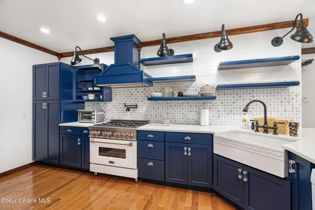 $585,000 | 1002 Highland Avenue, St. Maries, ID 83861