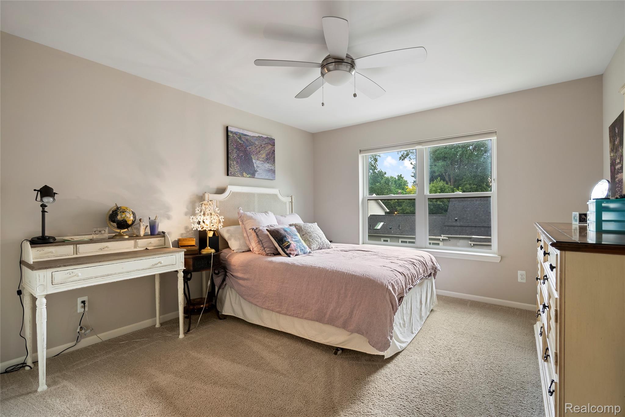 524 Ludlow Avenue Rochester, MI 48307 - Photo 21 of 36 Bedroom with light carpet and a ceiling fan