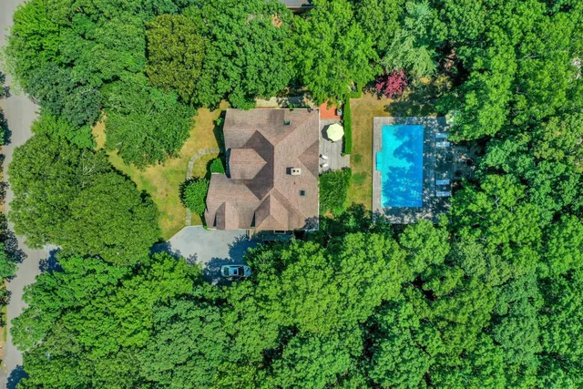 $65,000 | 73 3 Mile Harbor Drive, East Hampton, NY 11937