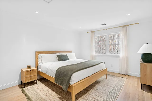 $65,000 | 73 3 Mile Harbor Drive, East Hampton, NY 11937