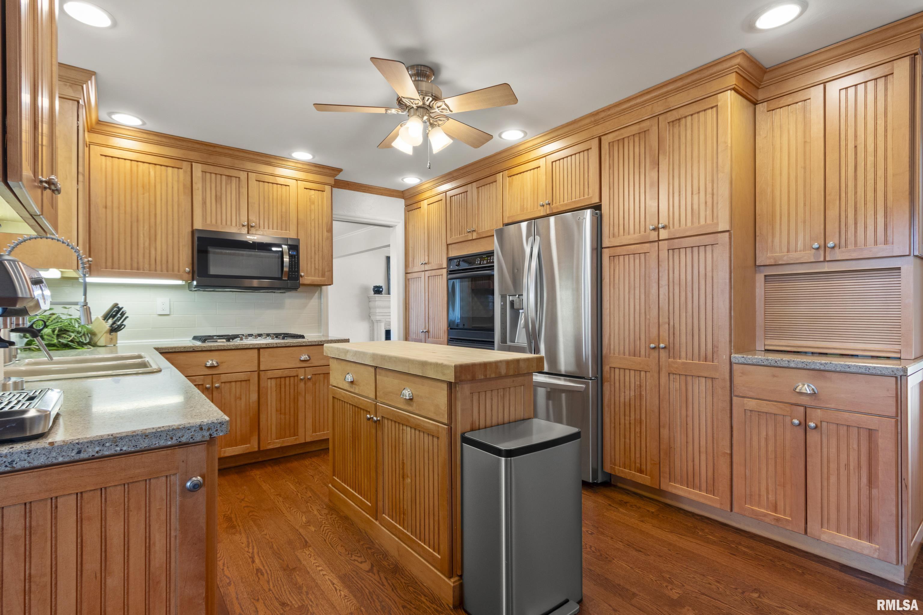 503 West Northgate Road Peoria, IL 61614 - Photo 20 of 61 Gallery Image 20