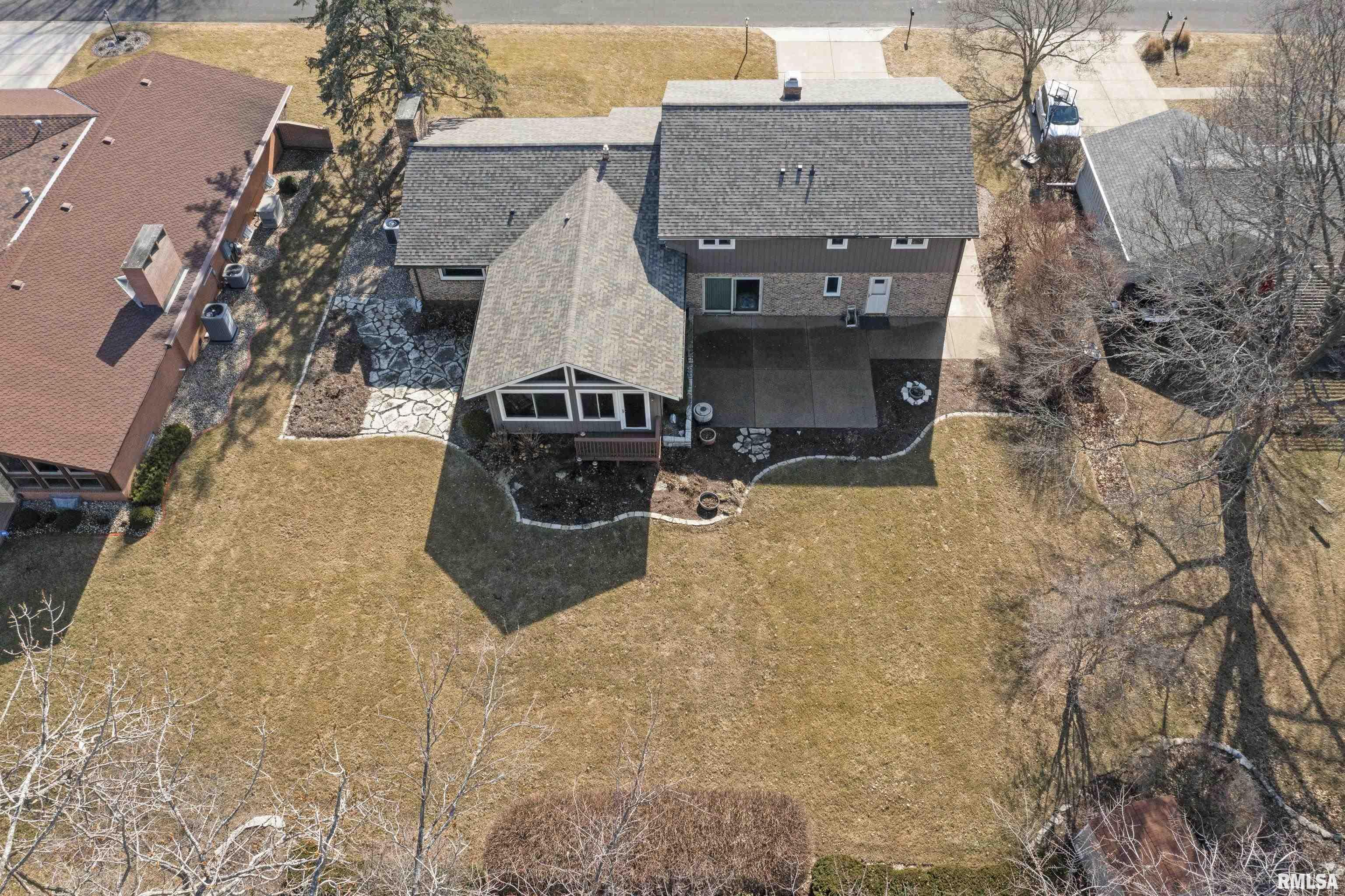 503 West Northgate Road Peoria, IL 61614 - Photo 6 of 61 Gallery Image 6