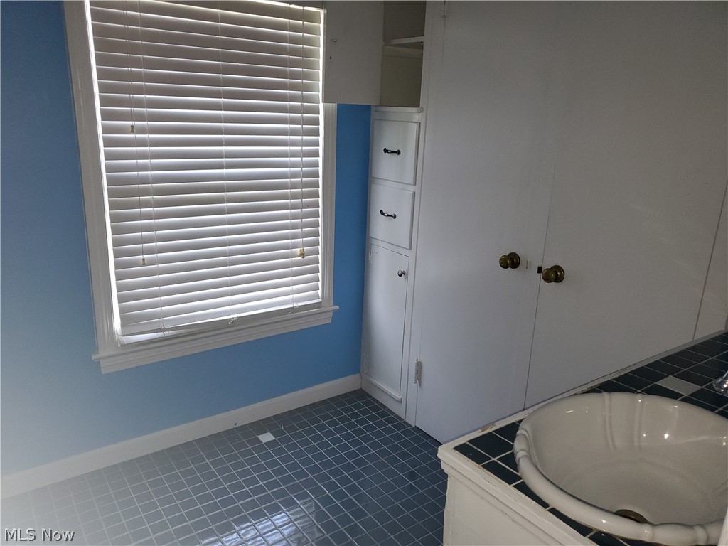 3706 Winchell Road Beachwood, OH 44122 - Photo 22 of 29 Gallery Image 22