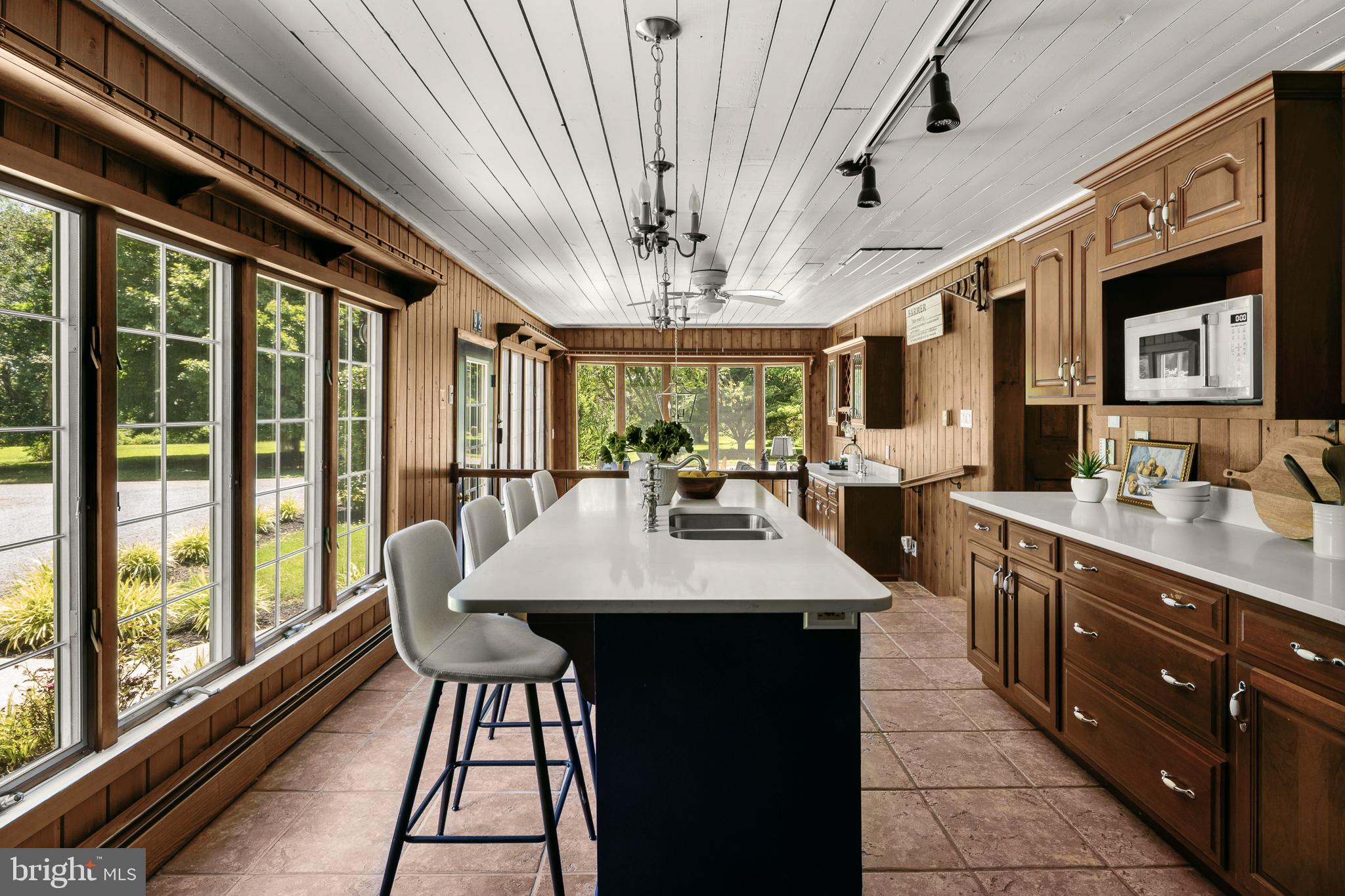 92 Warner Road Pilesgrove, NJ 08098 - Photo 11 of 37 Kitchen