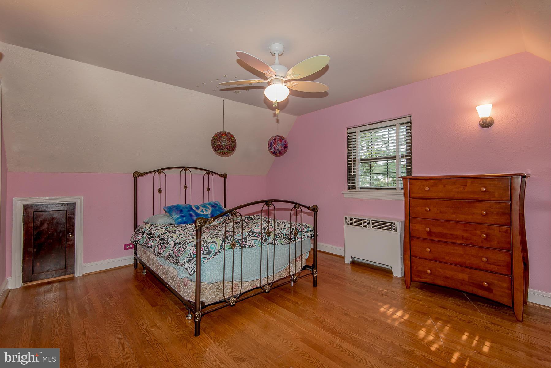 4434 Columbia Road Ellicott City, MD 21042 - Photo 19 of 30 Bedroom