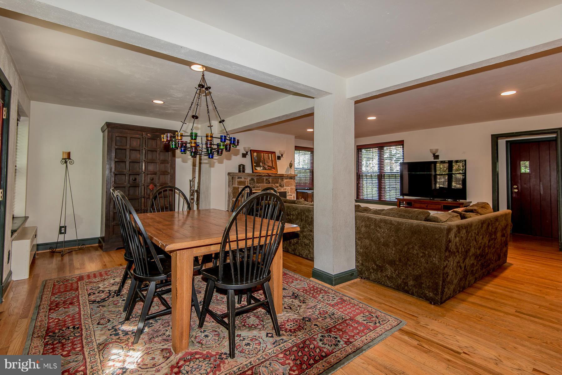 4434 Columbia Road Ellicott City, MD 21042 - Photo 3 of 30 Dining Room