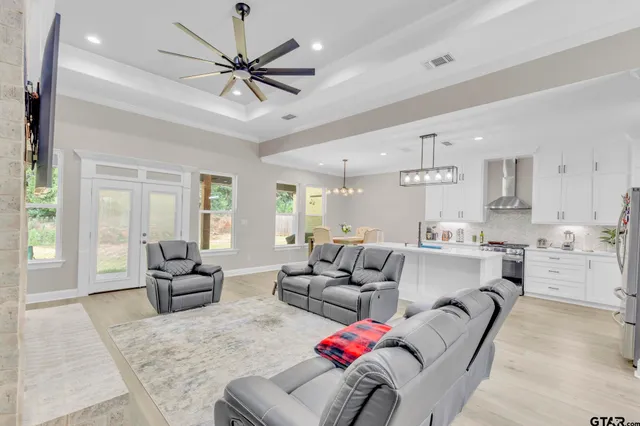 $399,000 | 518 Johnson Road, Winona, TX 75792