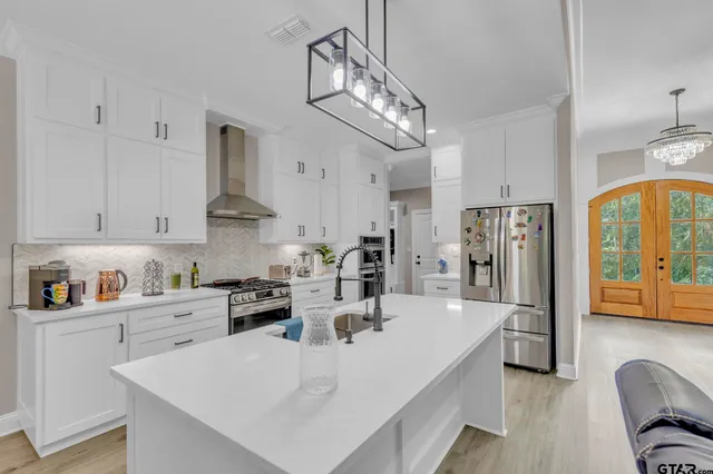 $399,000 | 518 Johnson Road, Winona, TX 75792