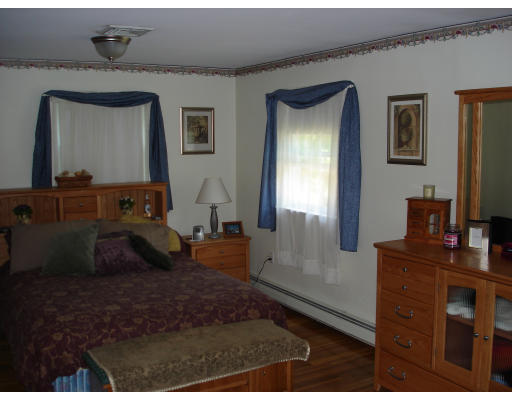 7 Hill Road Holbrook, MA 02343 - Photo 12 of 23 Gallery Image 12