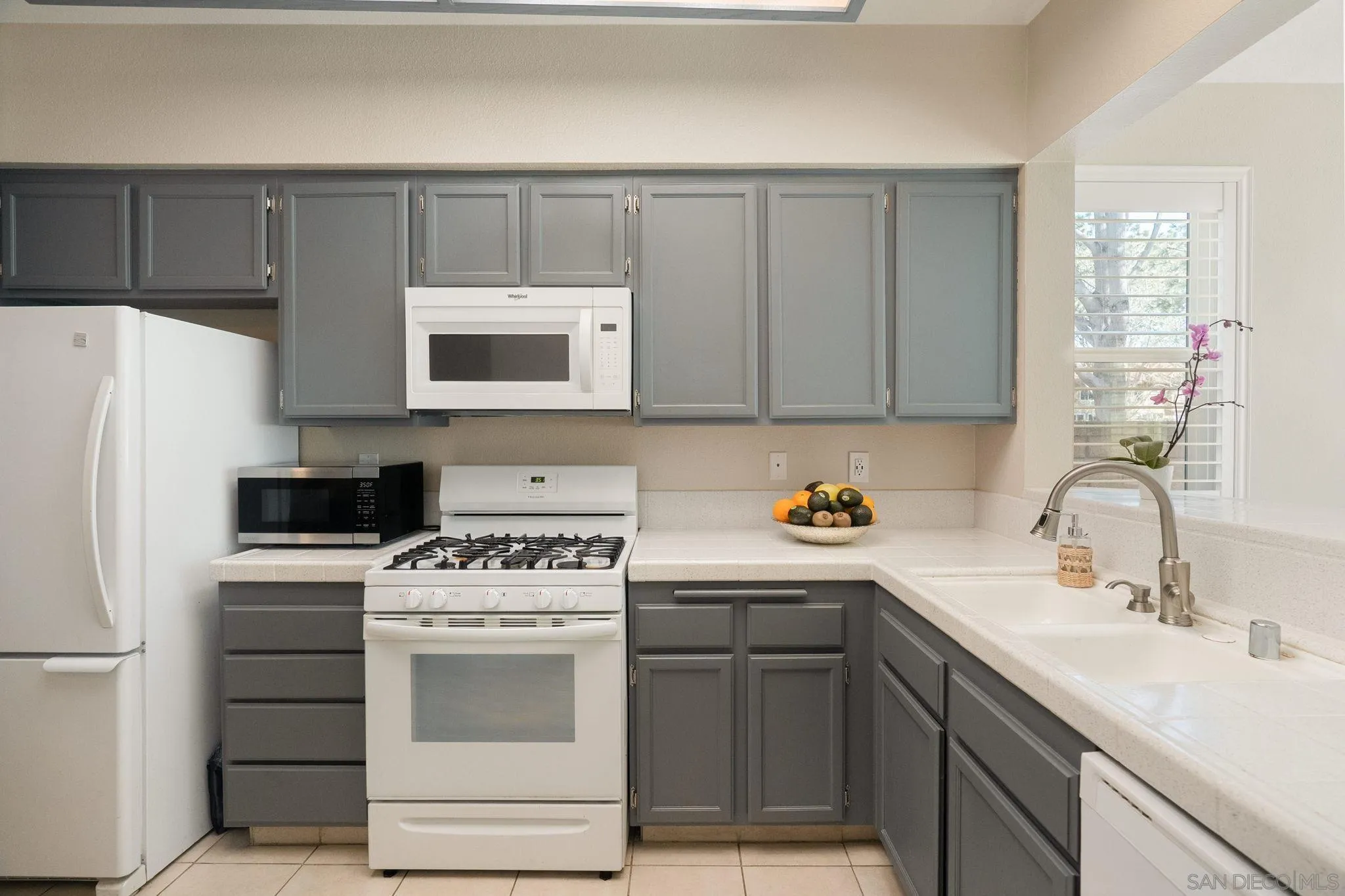 13527 Tiverton Road San Diego, CA 92130 - Photo 6 of 24