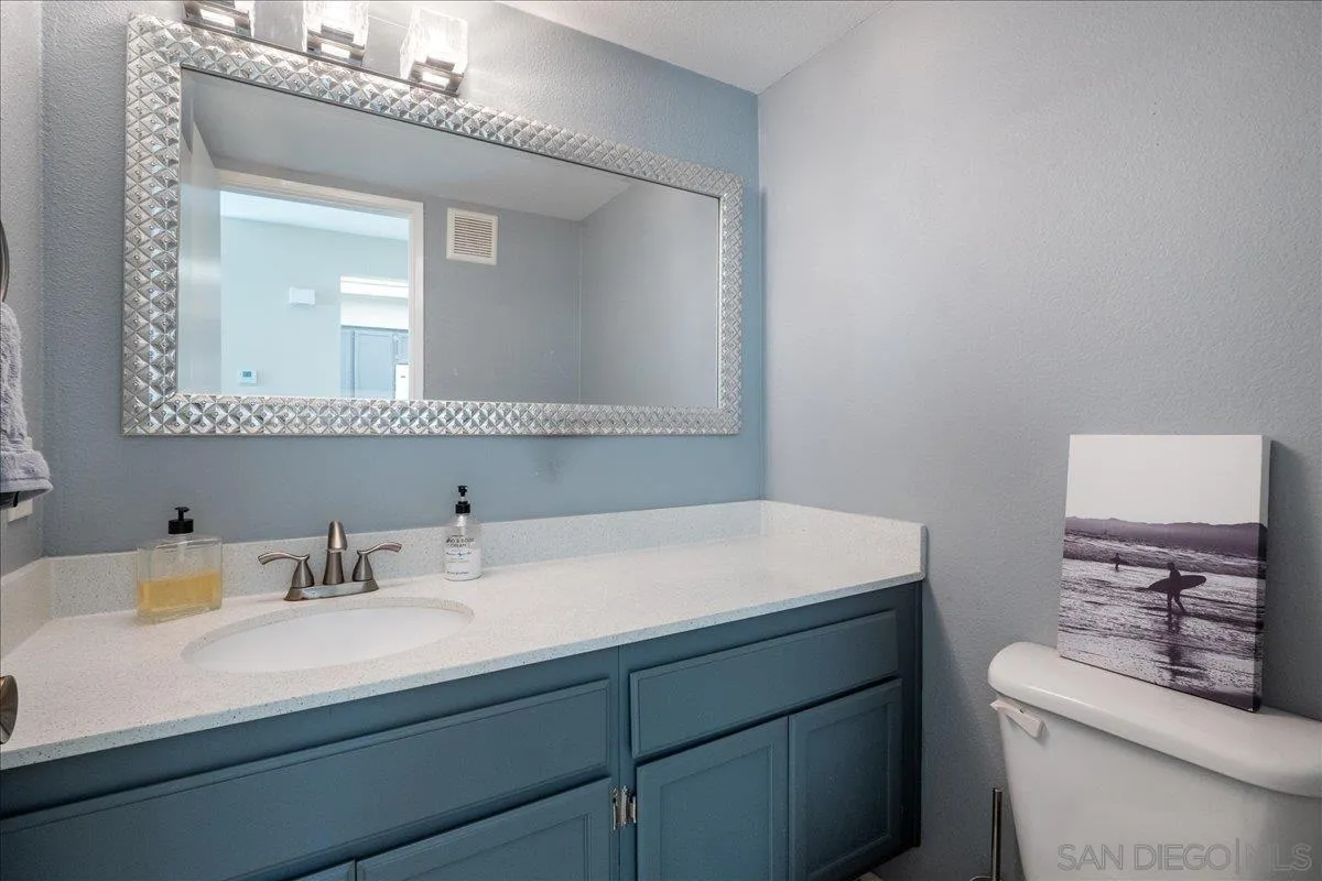 13527 Tiverton Road San Diego, CA 92130 - Photo 7 of 24