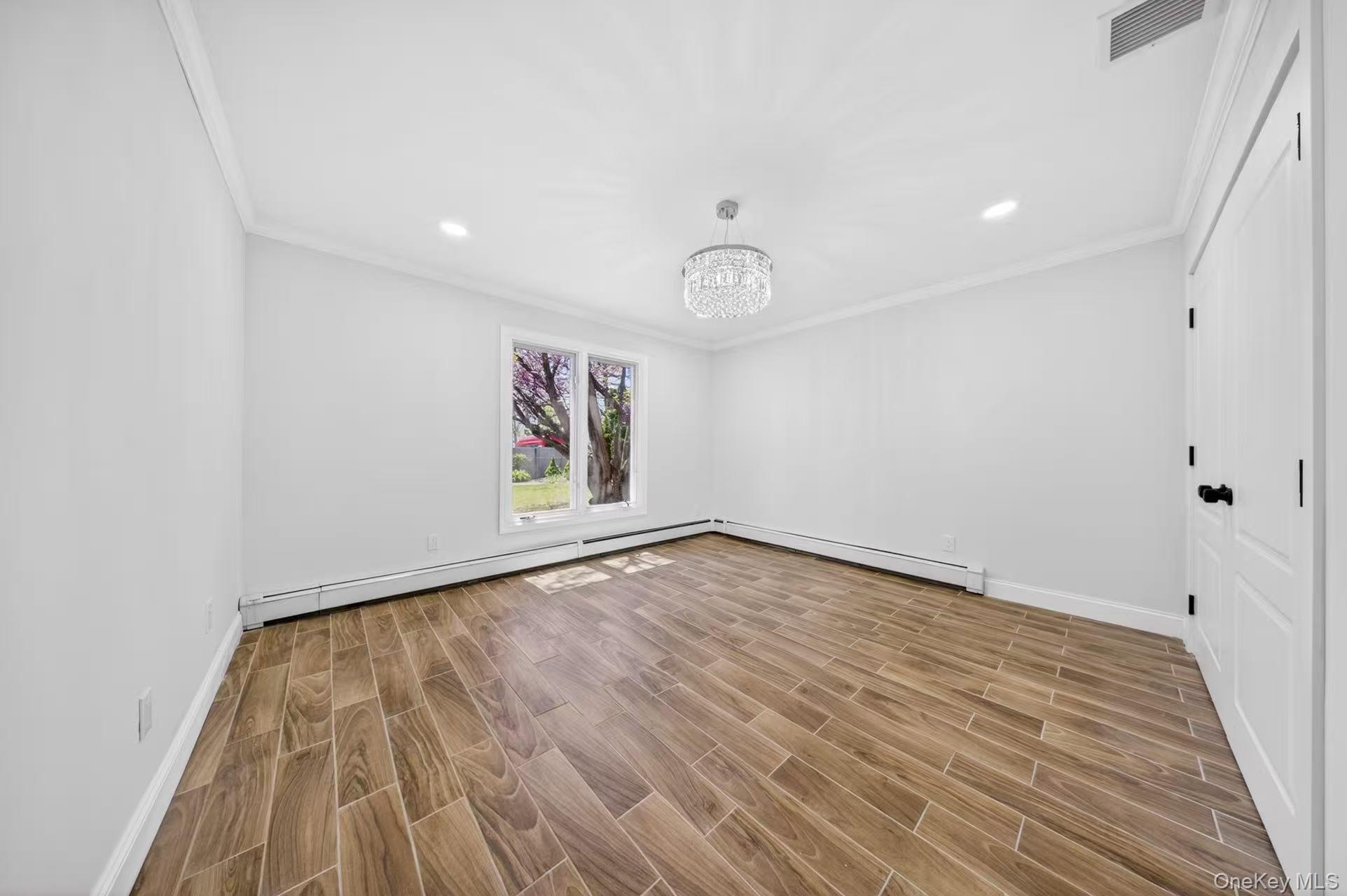 84 Cornflower Road Levittown, NY 11756 - Photo 12 of 18