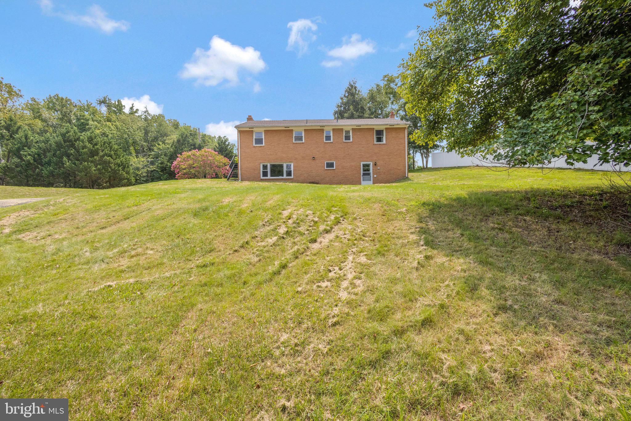 13121 Fort Washington Road Fort Washington, MD 20744 - Photo 47 of 51 Rear Exterior
