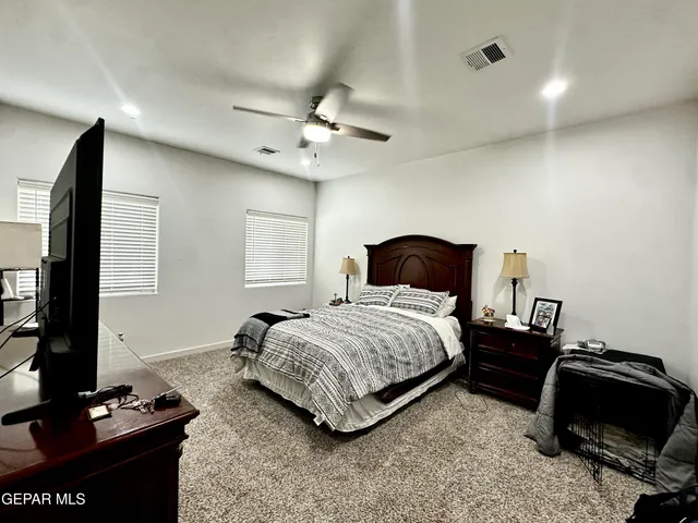 a bathroom with a toilet