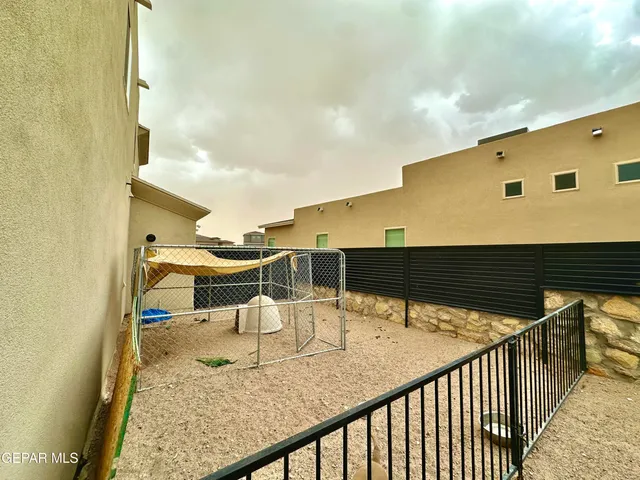 $419,900 | 7780 Enchanted Pk Drive, El Paso, TX 79911