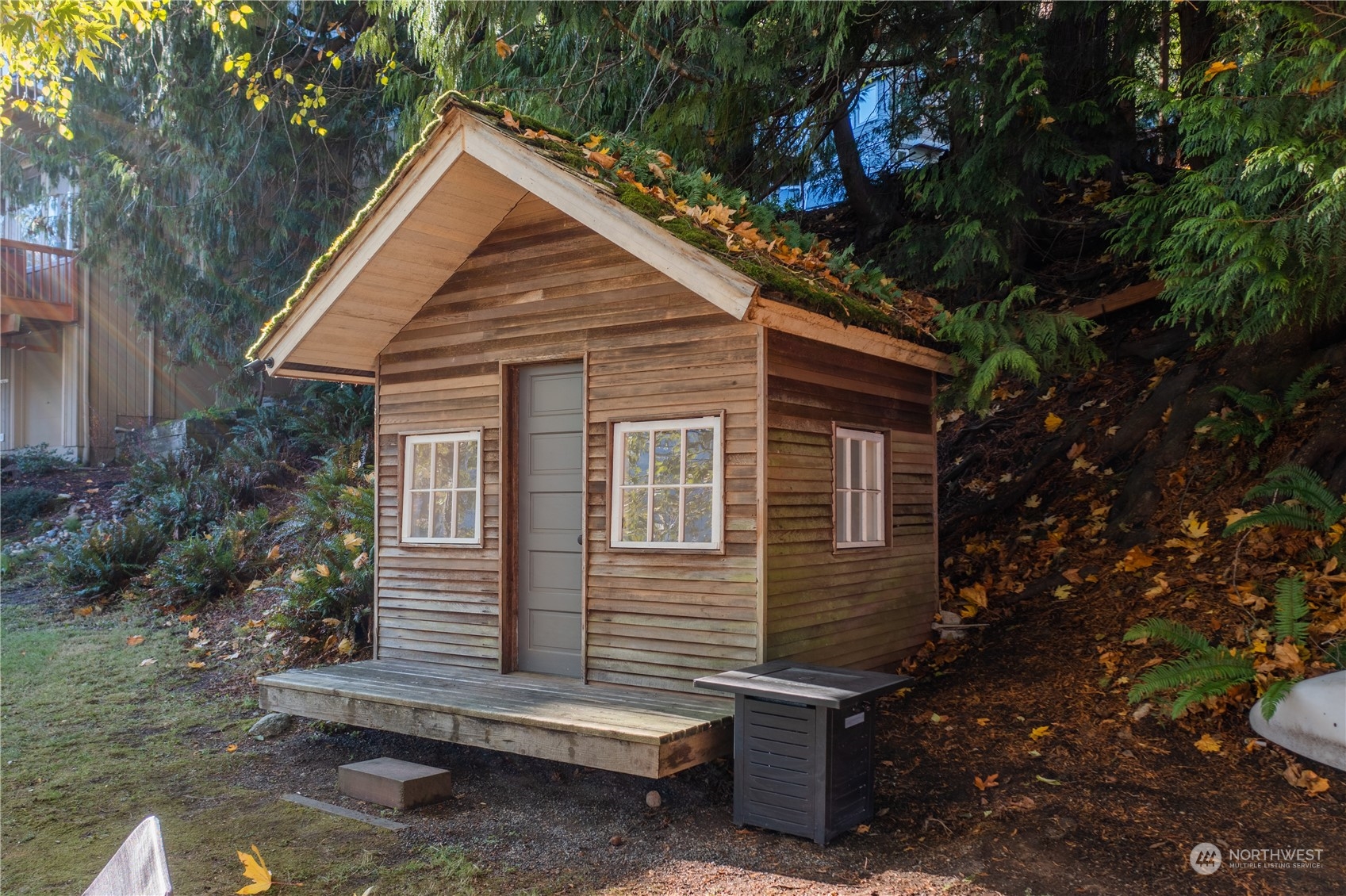 10 Inlet Circle Bellingham, WA 98229 - Photo 21 of 22 a view of a house with a yard