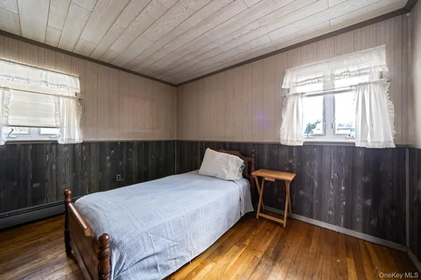 $700,000 | 51 Wexford Drive, Oakdale, NY 11769