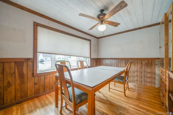 $700,000 | 51 Wexford Drive, Oakdale, NY 11769