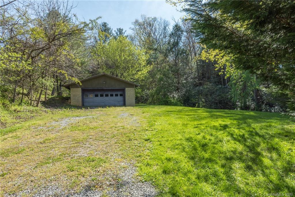 609 Old Fort Road Fairview, NC 28730 - Photo 23 of 44 Gallery Image 23