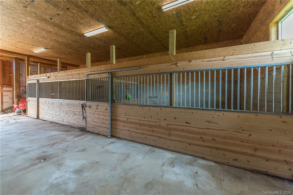 609 Old Fort Road Fairview, NC 28730 - Photo 38 of 44 Gallery Image 38