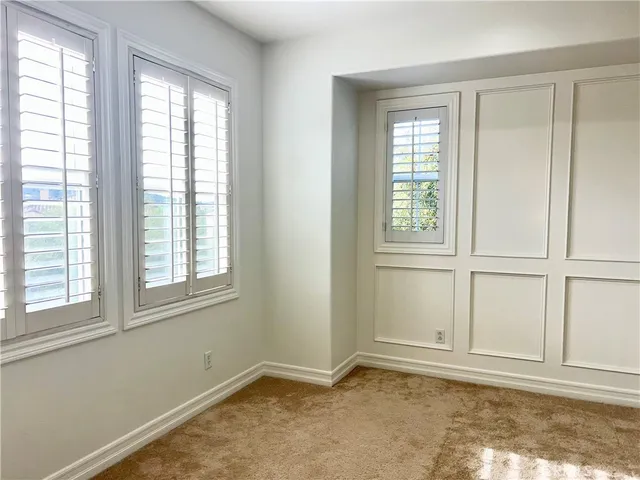 an empty room with window