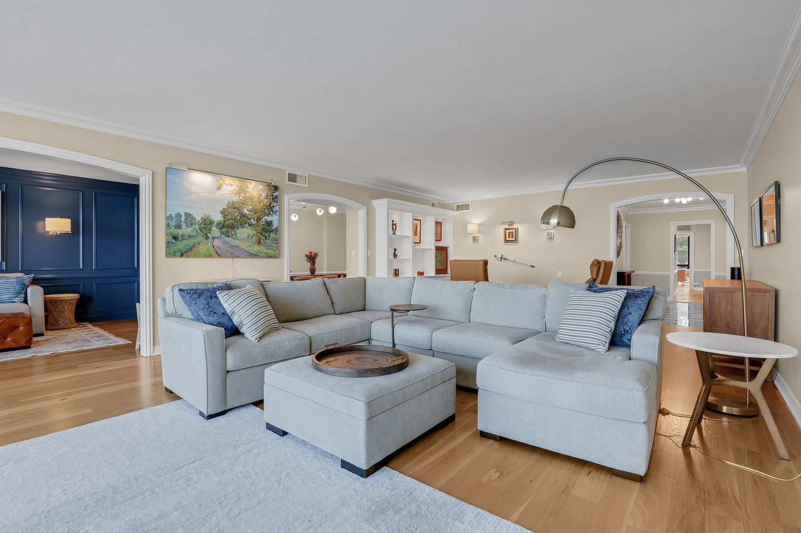 1420 Sheridan Road, Unit 3D Wilmette, IL 60091 - Photo 11 of 30 Gallery Image 11