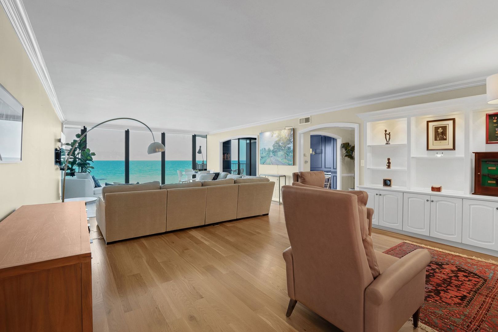 1420 Sheridan Road, Unit 3D Wilmette, IL 60091 - Photo 7 of 30 Gallery Image 7