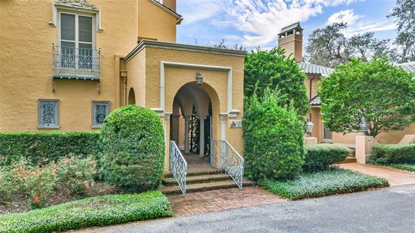 $1,995,000 | 2300 North Scenic Highway, Unit 37E, Lake Wales, FL 33898