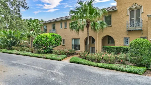 $1,995,000 | 2300 North Scenic Highway, Unit 37E, Lake Wales, FL 33898