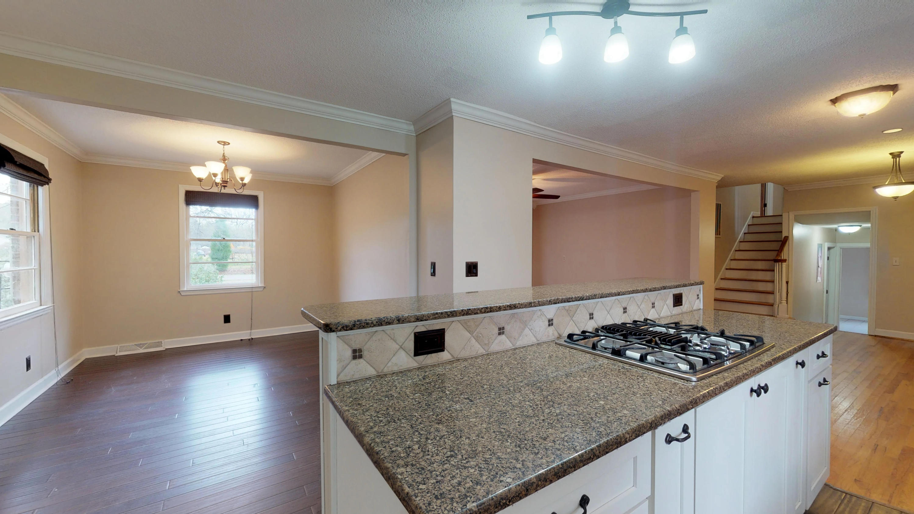 109 County Rd S-18-752 Summerville, SC 29483 - Photo 10 of 41 109-Oakridge-Dr-03042019_190624