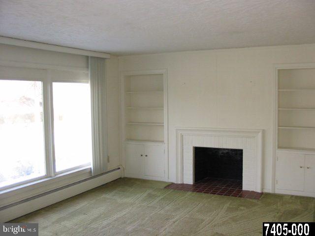 700 Hillcrest Road York, PA 17403 - Photo 4 of 20 Gallery Image 4