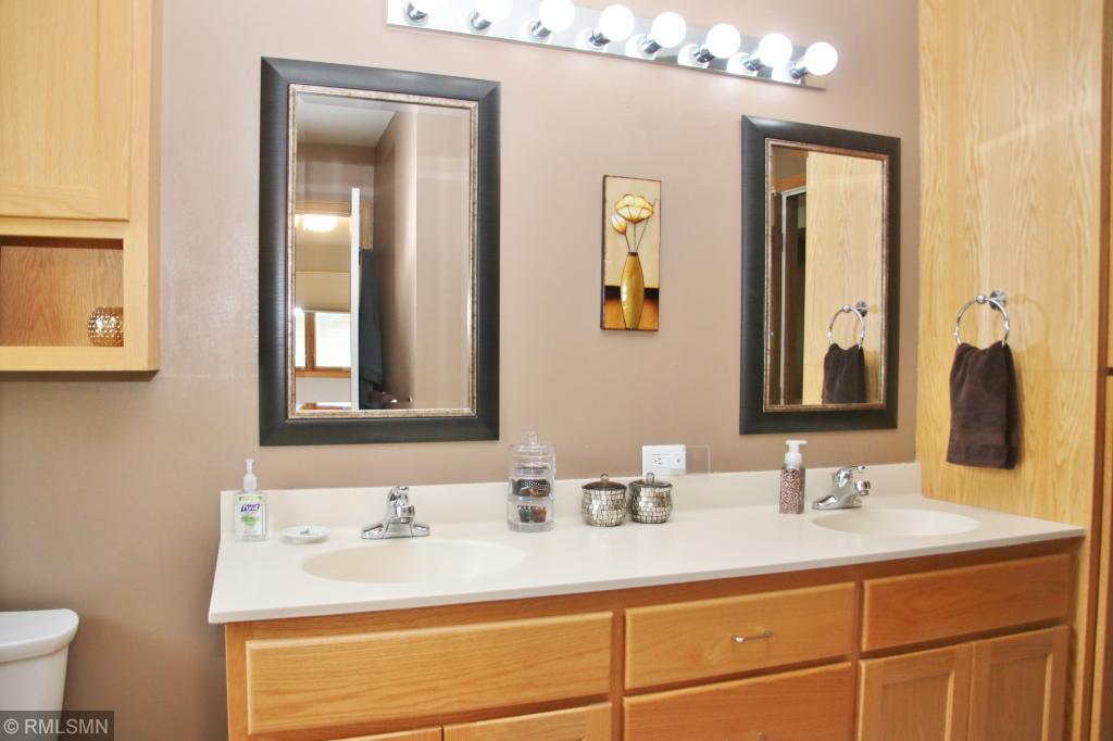 1438 Cypress Road St. Cloud, MN 56303 - Photo 19 of 33 Gallery Image 19