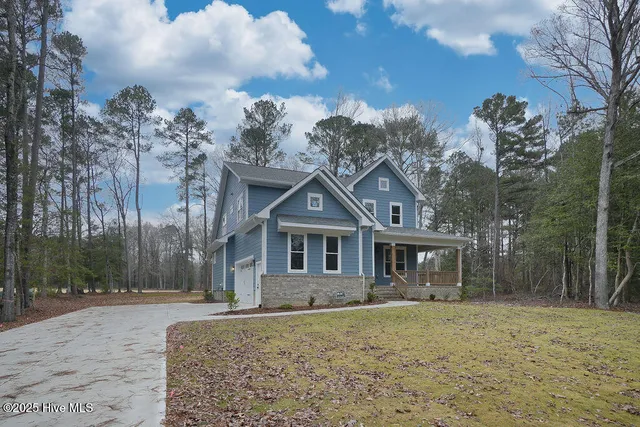 $780,000 | 357 Loblolly Drive, Vass, NC 28394