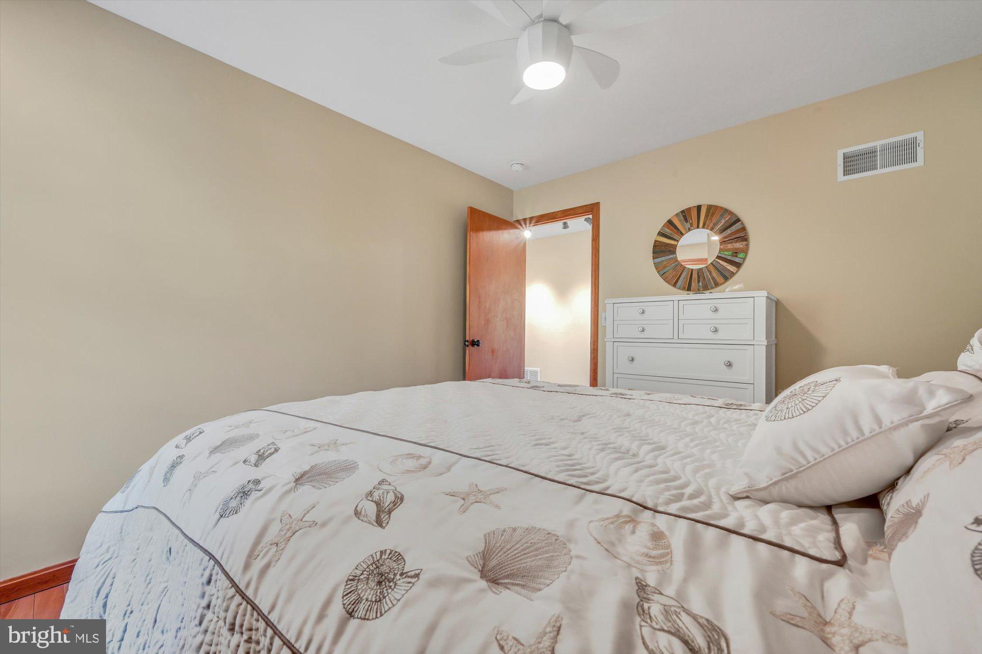 9 Beaver Road Hershey, PA 17033 - Photo 21 of 42 1st floor-Bedroom 2