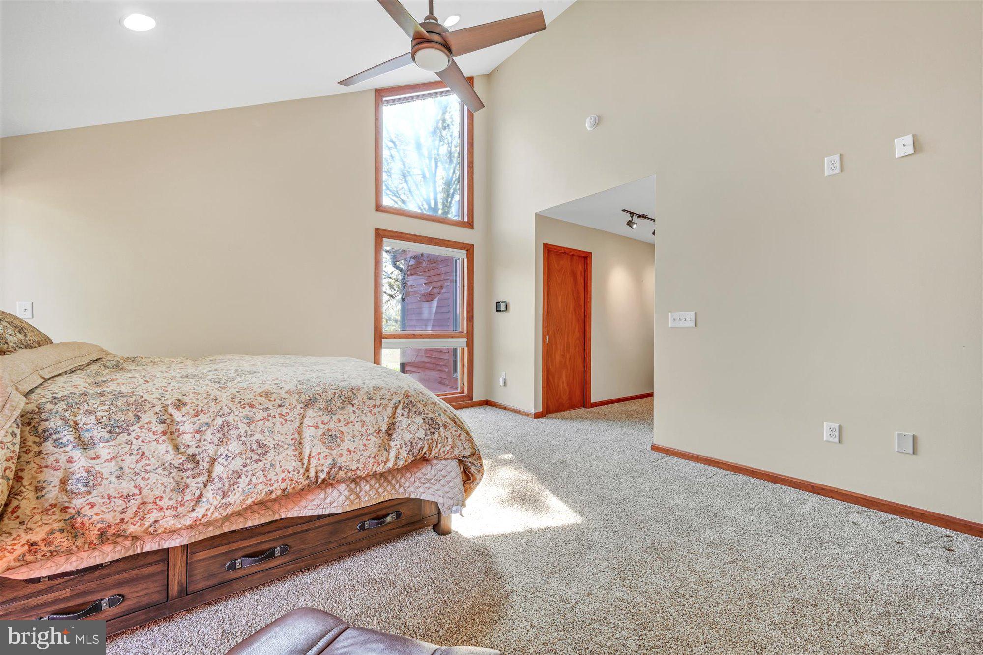 9 Beaver Road Hershey, PA 17033 - Photo 27 of 42 Primary Bedroom