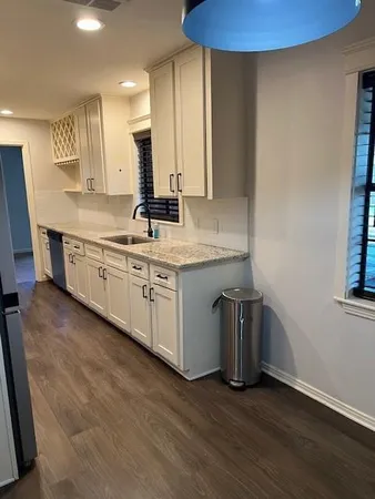 $1,850 | 909 Sunnyvale Drive, Arlington, TX 76010