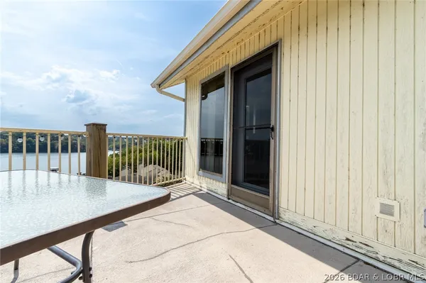 $250,000 | 210 Bluff Boulevard, Unit 4B, Camdenton, MO 65020