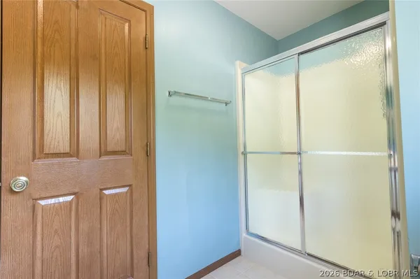 $250,000 | 210 Bluff Boulevard, Unit 4B, Camdenton, MO 65020