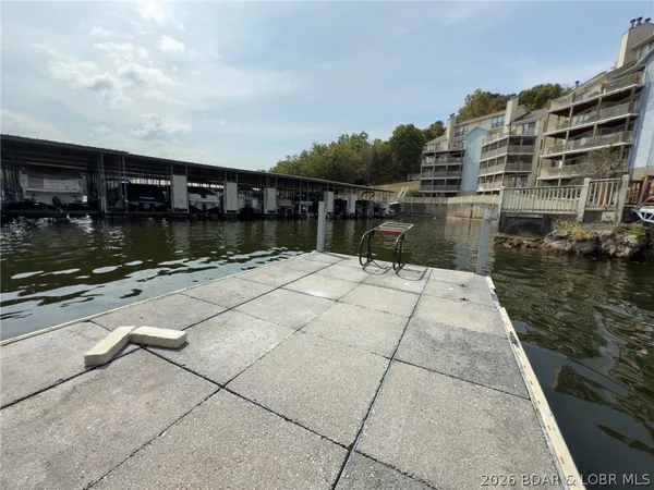 $250,000 | 210 Bluff Boulevard, Unit 4B, Camdenton, MO 65020
