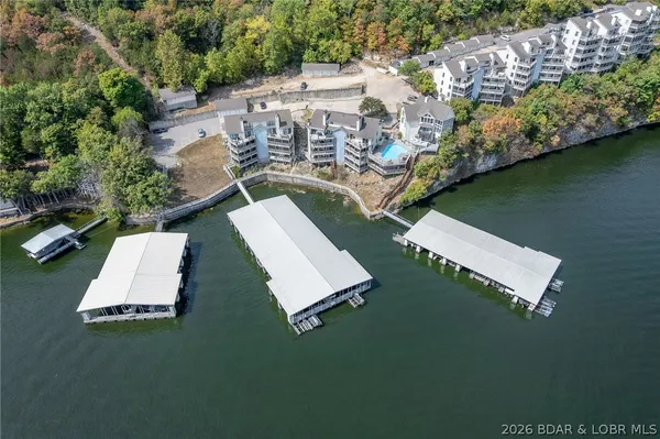 $250,000 | 210 Bluff Boulevard, Unit 4B, Camdenton, MO 65020