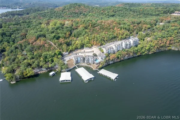 $250,000 | 210 Bluff Boulevard, Unit 4B, Camdenton, MO 65020