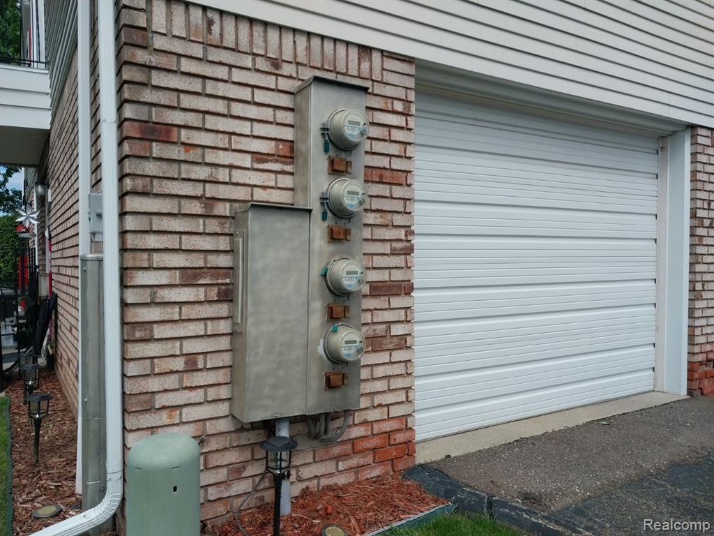 51144 South Foster Road Chesterfield, MI 48047 - Photo 4 of 19