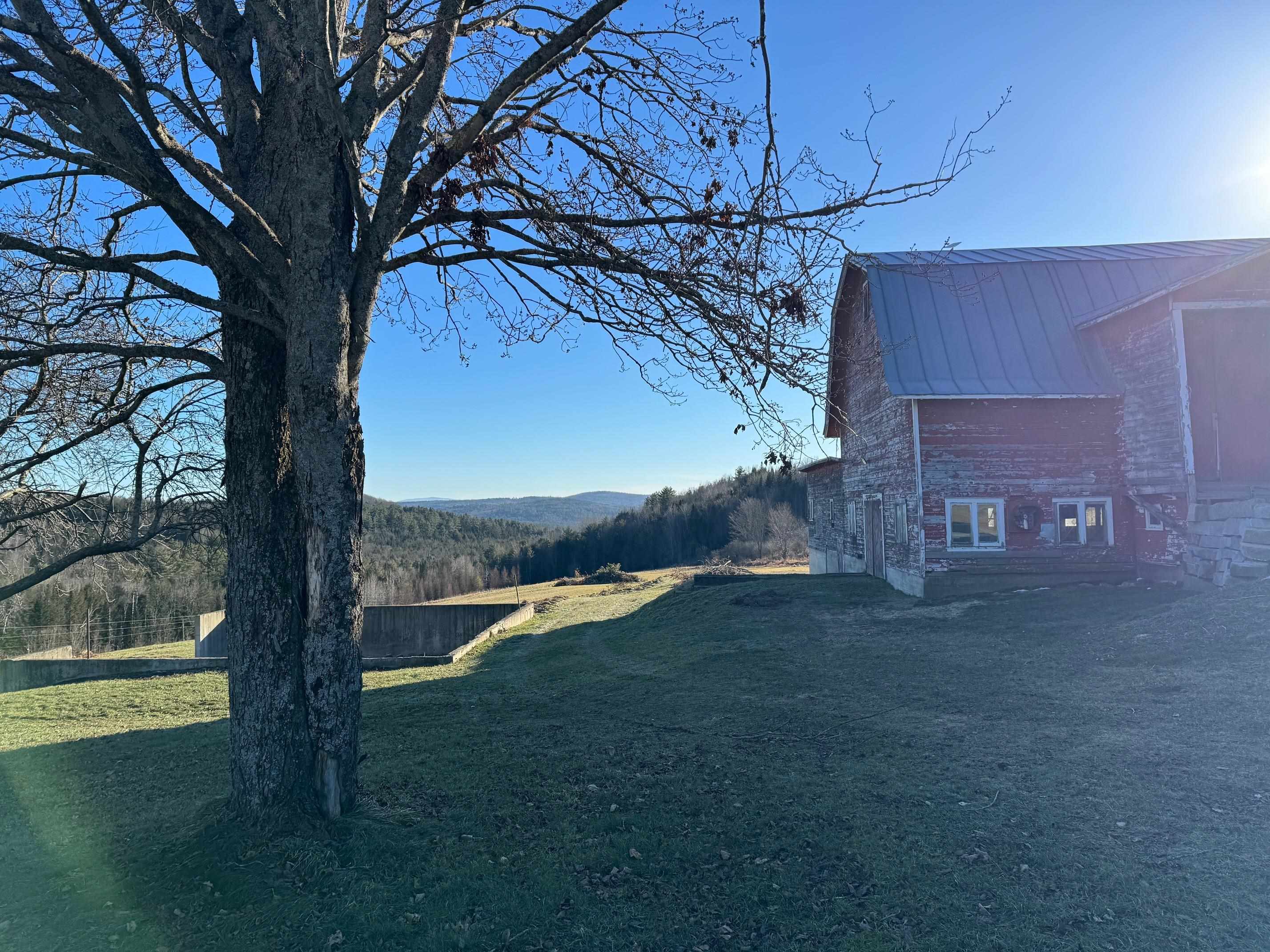 2853 Witherspoon Road Ryegate, VT 05069 - Photo 29 of 38