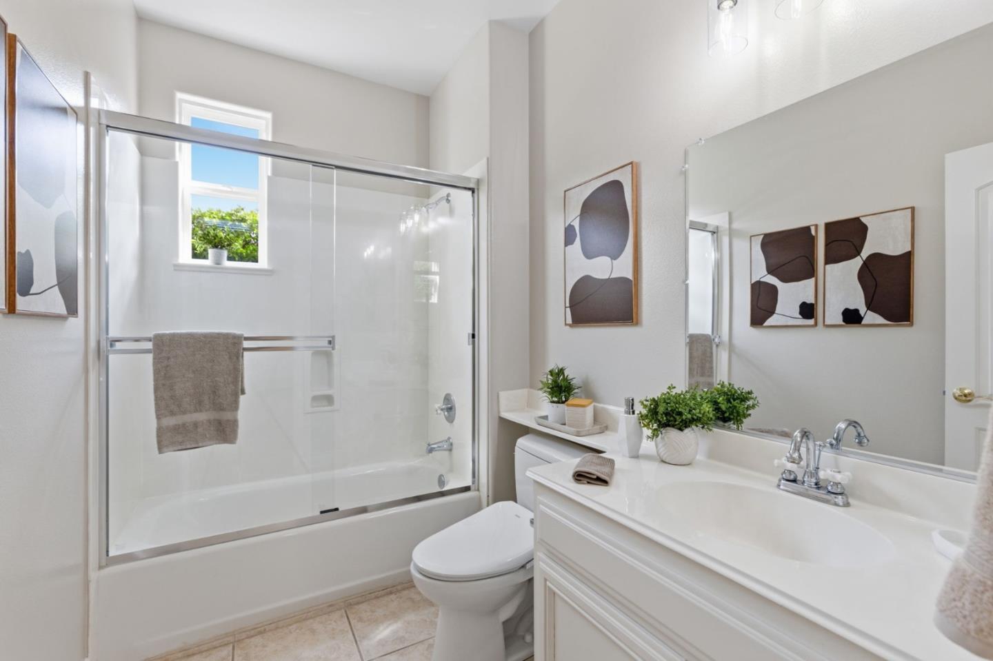 1826 Club Drive Gilroy, CA 95020 - Photo 35 of 84