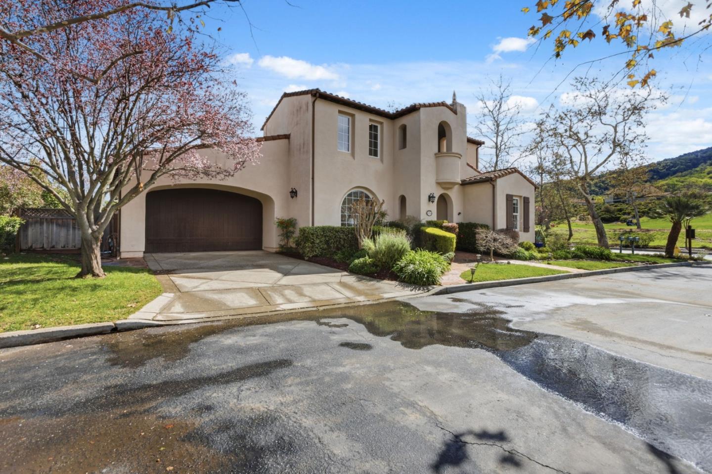 1826 Club Drive Gilroy, CA 95020 - Photo 4 of 84