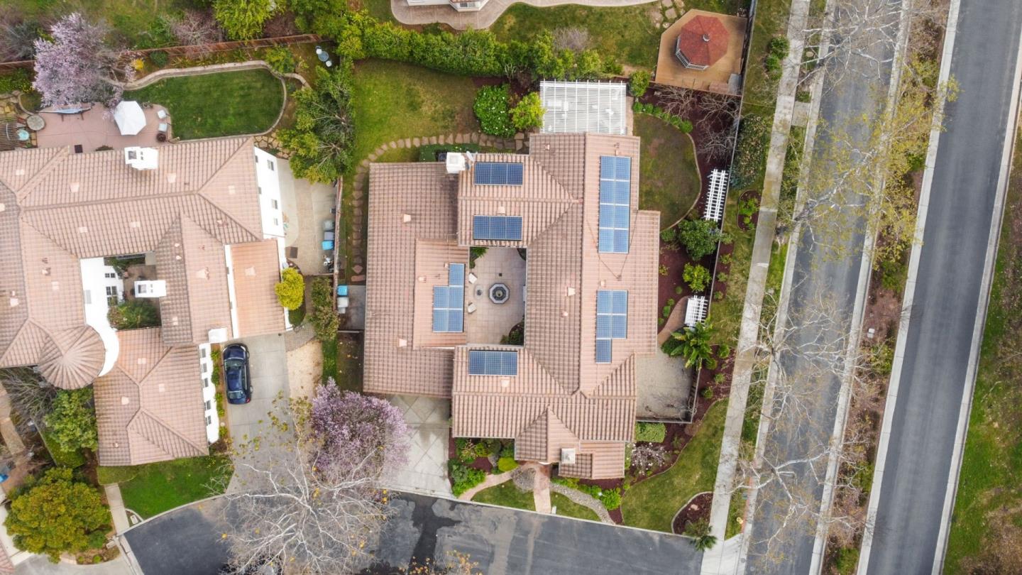 1826 Club Drive Gilroy, CA 95020 - Photo 74 of 84