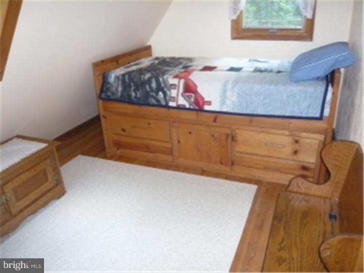 180 Kings Road Westampton, NJ 08060 - Photo 11 of 19 Bedroom 2
