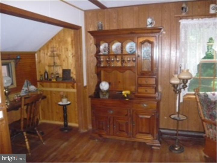 180 Kings Road Westampton, NJ 08060 - Photo 4 of 19 Dining Room