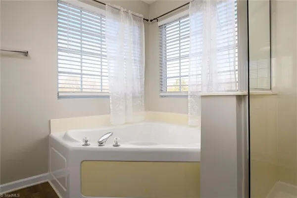 $214,900 | 1604 Olivers Crossing Circle, Winston-Salem, NC 27127