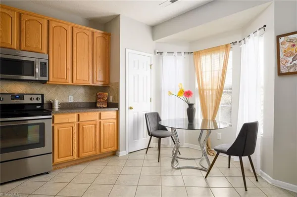 $214,900 | 1604 Olivers Crossing Circle, Winston-Salem, NC 27127